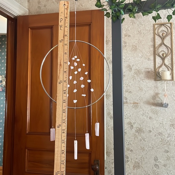 Rose 🌹 Quartz Suncatcher Natural Crystal Healing Window Decor - Picture 7 of 8
